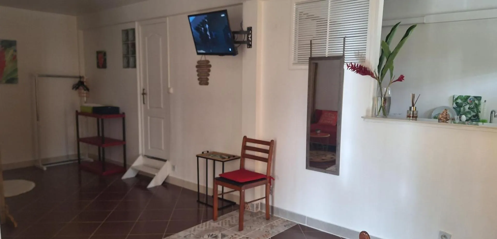 Escale Chez Joelle & Alain Bed & Breakfast Le Lamentin