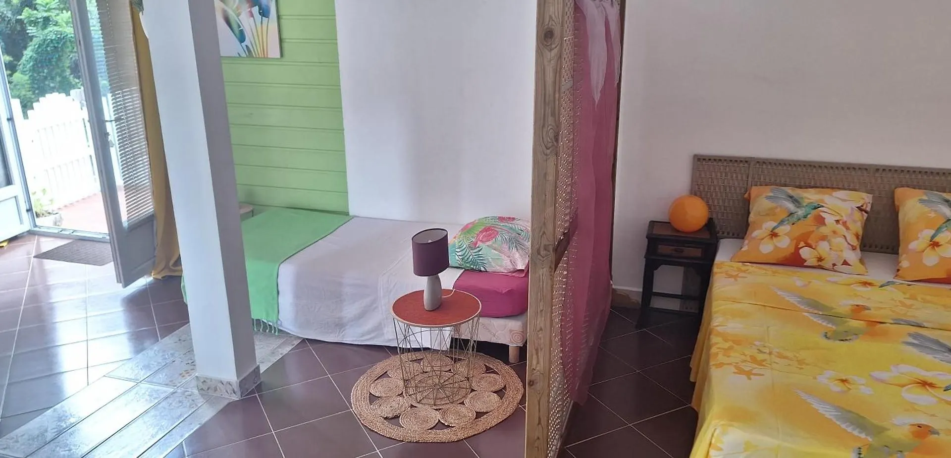 Escale Chez Joelle & Alain Bed & Breakfast Le Lamentin